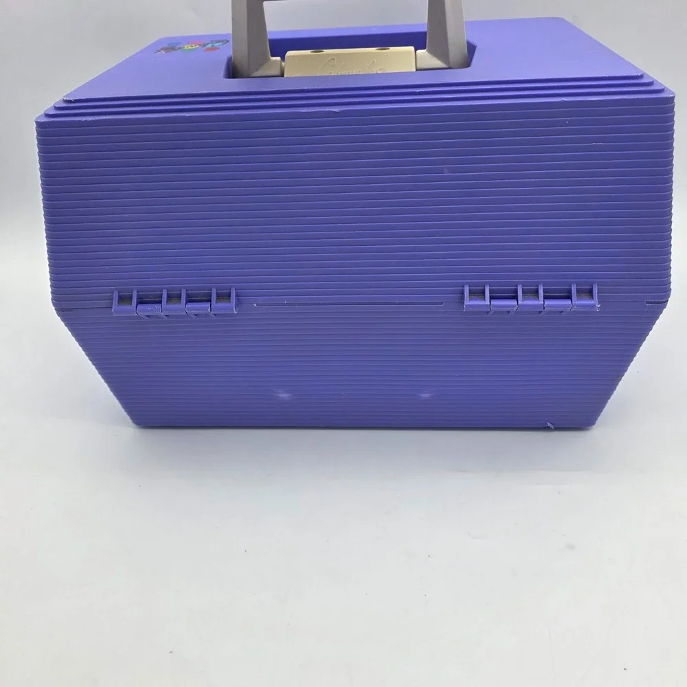 Vtg Caboodles Makeup/Nail Polish Case Organizer Model 2700 1980s Original Purple